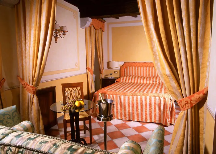 ホテル La Contrada Dei Monti 3*