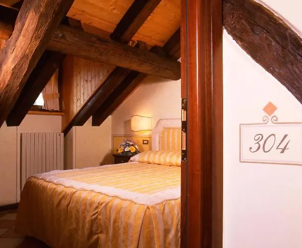 La Contrada Dei Monti 3* オルタ・サン・ジューリオ